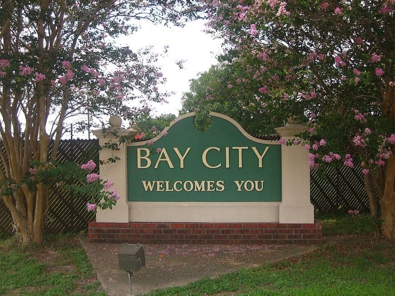Welcome sign of Bay City, Texas, USA